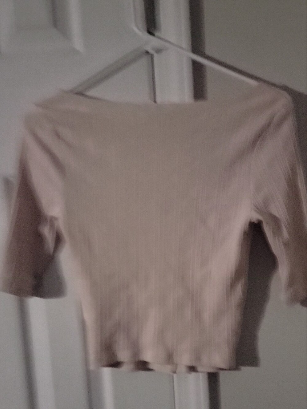 Levi's Beige Ribbed Button-Front Crop Top - Picture 3 of 5